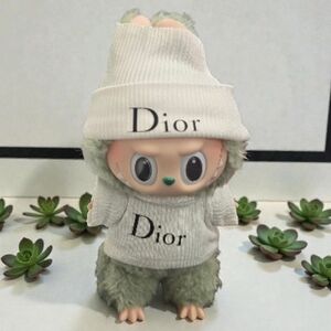 Fashion Labubu Outfit